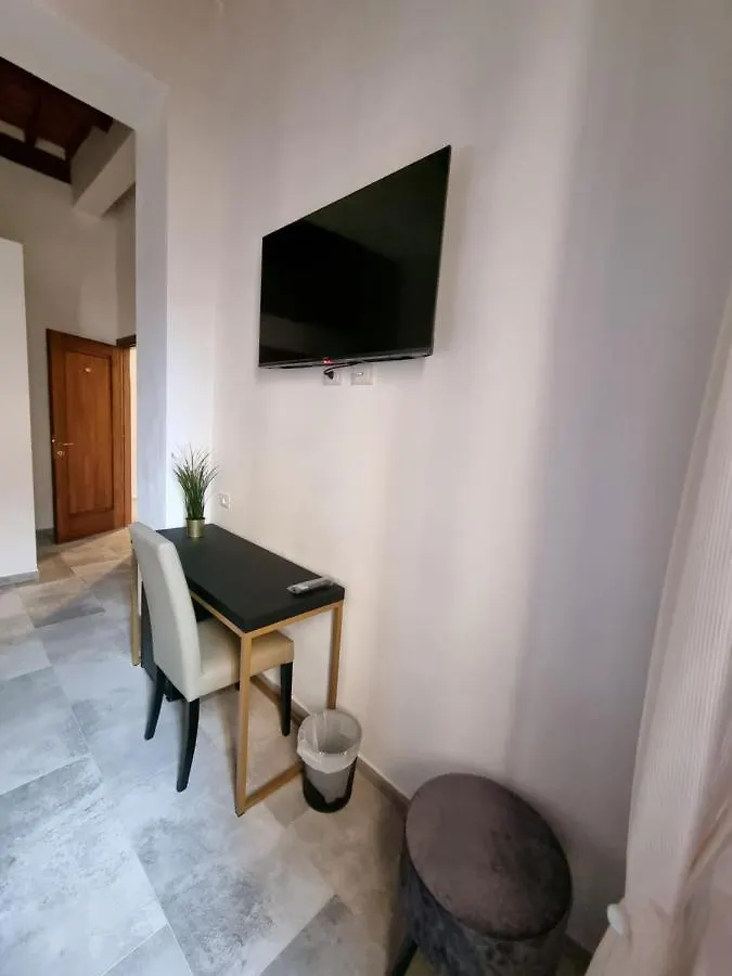 B&B The Lux Florence Bed & Breakfast