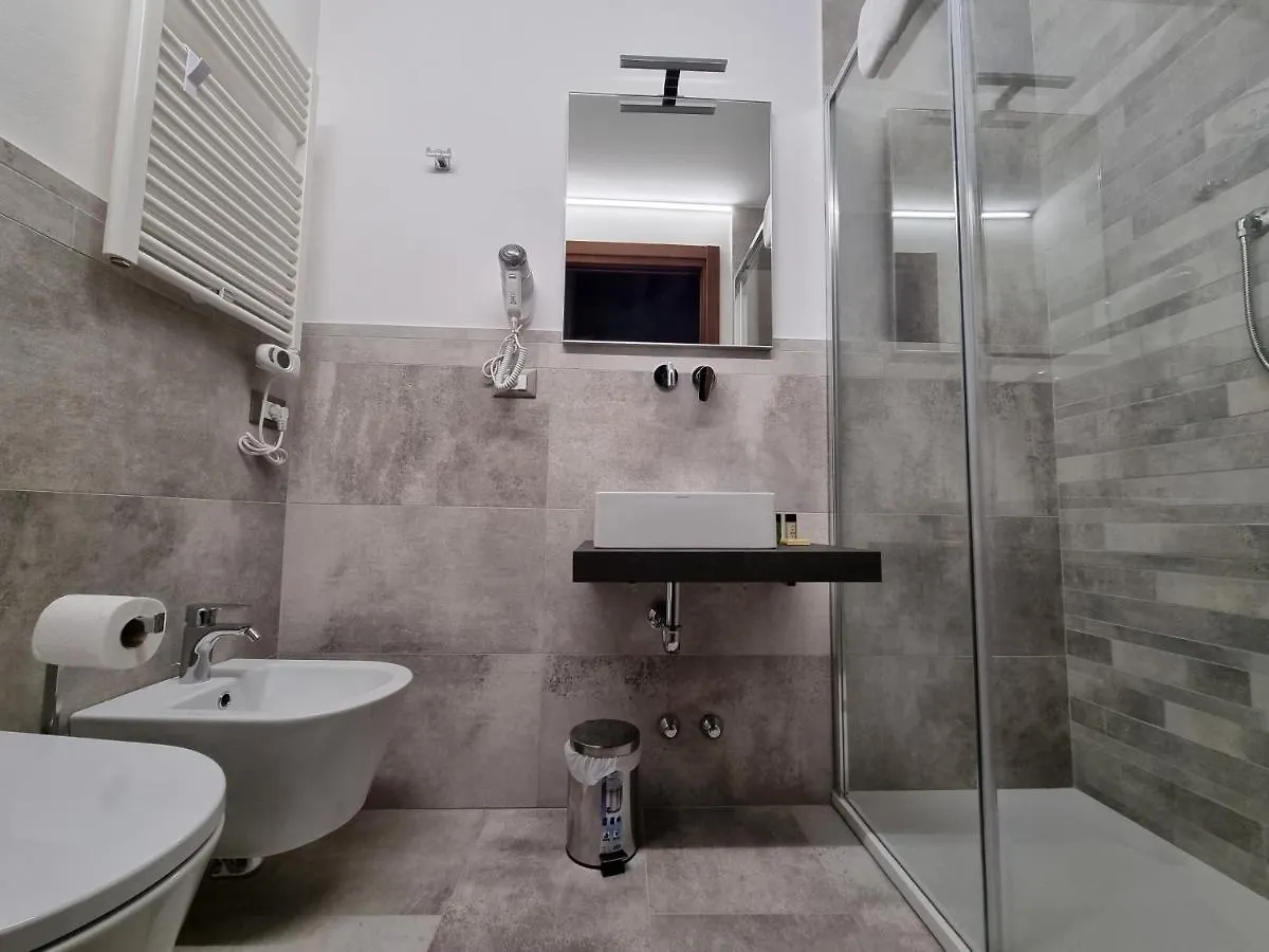 B&B The Lux Florence